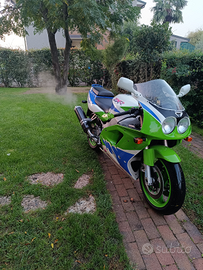 Kawasaki ZXR 750
