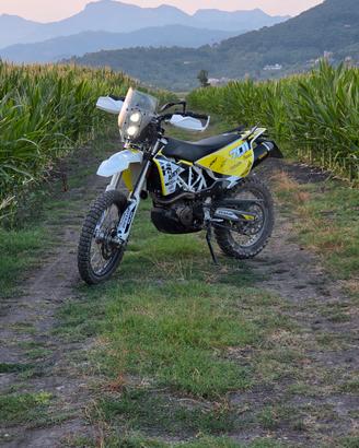 Husqvarna 701 enduro 
