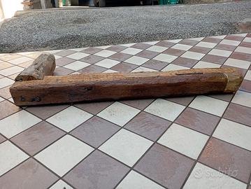 trave in legno antica 