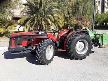 Trattore frutteto Carraro TF 7400 + fresa + tiller