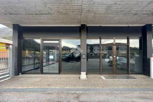 NEGOZIO A ROÈ VOLCIANO