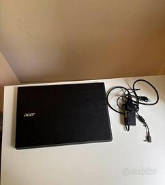 Computer Portatile Acer Aspire E5-574G-710E