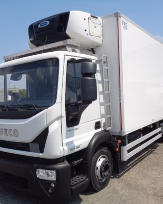 Iveco eurocargo 120E19/P cella frigo + sponda