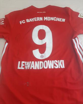 maglietta bayer Monaco  firmata da lewandosky