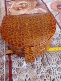 Portagioielli marrone