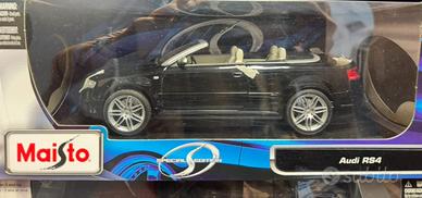audi rs4 cabrio 1/18