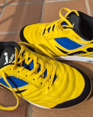 Scarpe Tirogiro calcio a 5