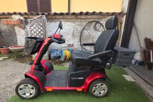 Scooter elettrico anziani/disabili