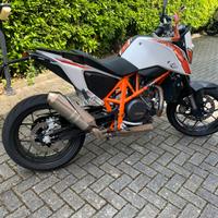 Ktm Duke 690