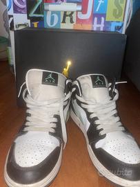 Jordan 1 Mid Green Glow - Originali taglia 41
