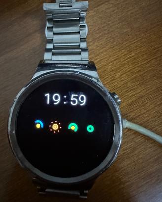 Watch Huawei per telefono anche IPhone