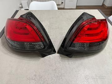 Fari posteriori peugeot 206