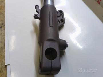 Ducati Monster 900 forcella sinistra 34020321c