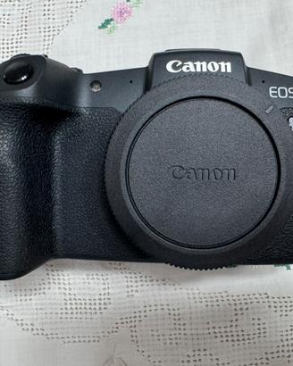 Canon Eos RP pari al nuovo