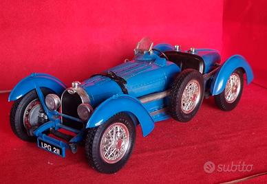 Bugatti Type 59 (1934) BURAGO Scala 1/18 