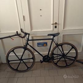 Bicicletta Urban bike  con cerchi in lega
