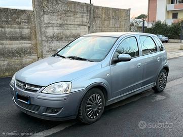 Opel corsa con soli 70.000km garantita 12 mesi