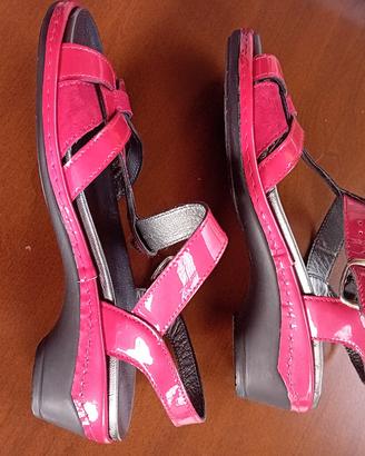 Sandalo donna nuovo marca Grunland n. 39