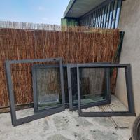 Finestre in alluminio doppio vetro