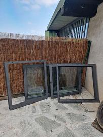 Finestre in alluminio doppio vetro