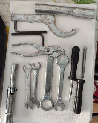 Kit attrezzi per Honda CBR 600 