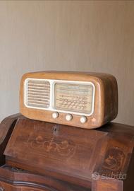 Radio a valvole Phonola - anni '50