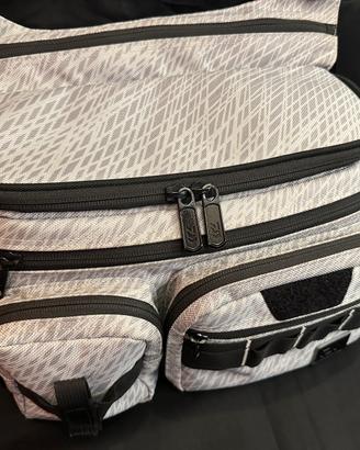 Borsa da pesca DAIWA Shoulder Bag, spinning bag