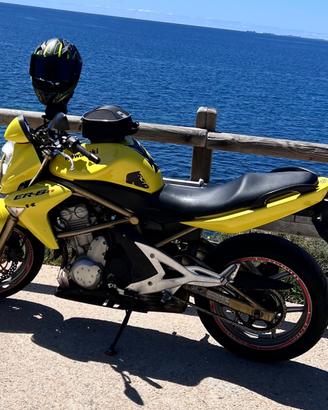 Kawasaki ER-6n (2006) - 38000 km