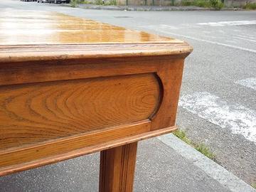 Tavolo liberty in legno di castagno fine 800