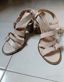 Sandali nuovi con tacco marca Motivi - beige