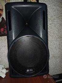 coppia casse amplificate. Db 110