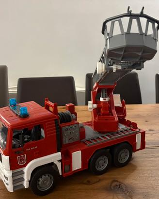 Camion pompieri bruder