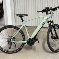 Bici elettrica YAMAHA CROSSCORE MAI USATA
