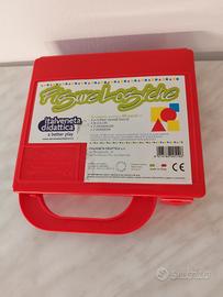 'Regoli' - valigetta figure logiche 