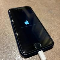 iPhone 8 con vetro nuovo e cover