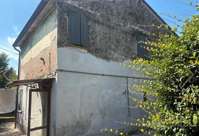 Casa di campagna indipendente 130 mq