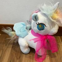 Peluche Pony con ventosa