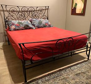 Letto matrimoniale ferro battuto artigianale