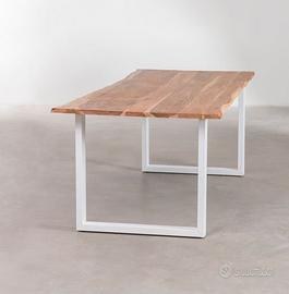 Tavolo da pranzo in legno