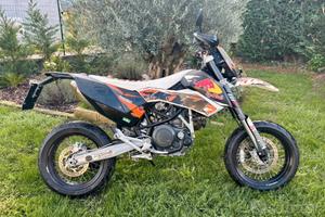 ktm 690 smc 