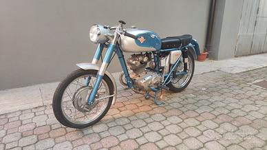 Ducati Sport 100 restaurata e ricambi