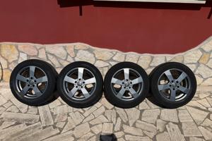 Cerchi e gomme Dezent
