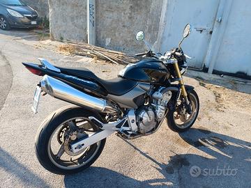 Honda hornet  600