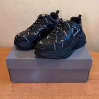 Balenciaga Triple S