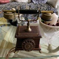 Telefono antico