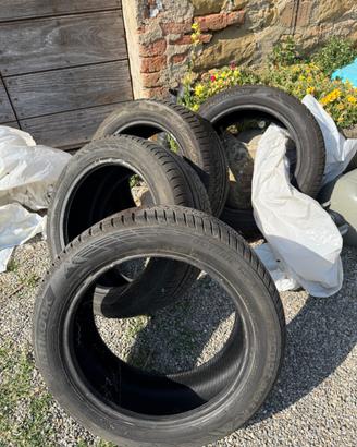 Gomme Invernali Hankook 225/50 R17 98H – 4 pezzi s