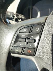 Comandi al volante come da foto per Hyundai  Tucso