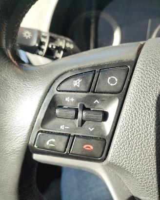 Comandi al volante come da foto per Hyundai  Tucso
