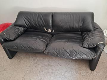 Divano Cassina modello Maralunga