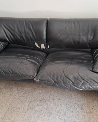 Divano Cassina modello Maralunga